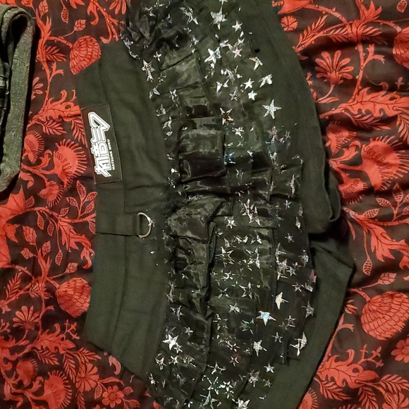 Dolls Kill x Hatsune Miku Star Bright Ruffle Shorts - Picture 2 of 4